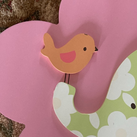 monkey and elephant decoration. brown and pink and green. Easy hang. Pictures. - Picture 10 of 11